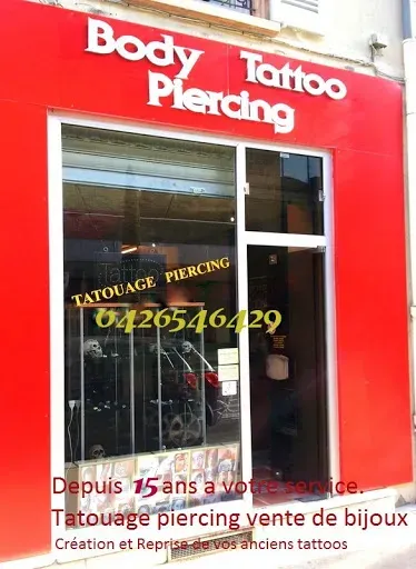 Body Tatoo Piercing à Roanne