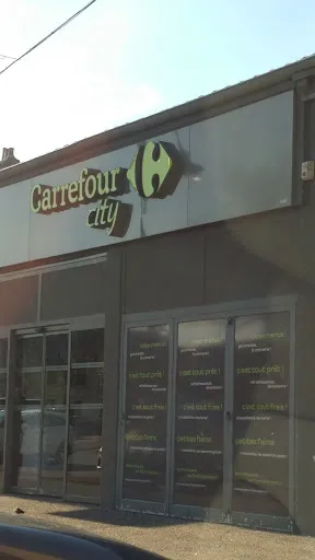Carrefour City à Roanne