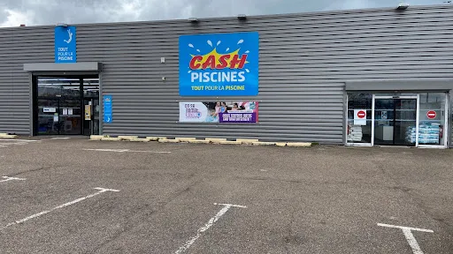 Cash Piscines à Roanne