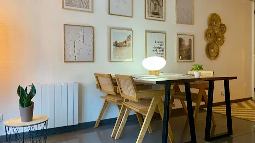 🏠 𝗘𝗺𝗺𝗮𝗻𝘂𝗲𝗹 𝗖𝗛𝗔𝗨𝗫 - Courtier en prêt immobilier et Regroupement de crédits chez 𝘼𝙨𝙝𝙡𝙚𝙧 & 𝙈𝙖𝙣𝙨𝙤𝙣 - Roanne - Lyon - Annecy à Roanne