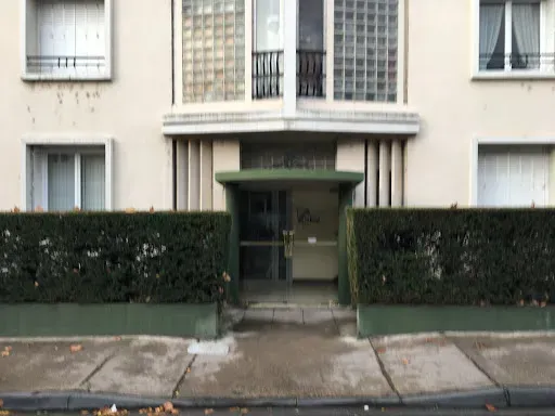 Dr Daniela CIRCEI à Roanne