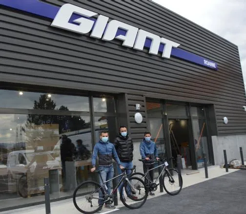 Giant Roanne-Mably à Roanne