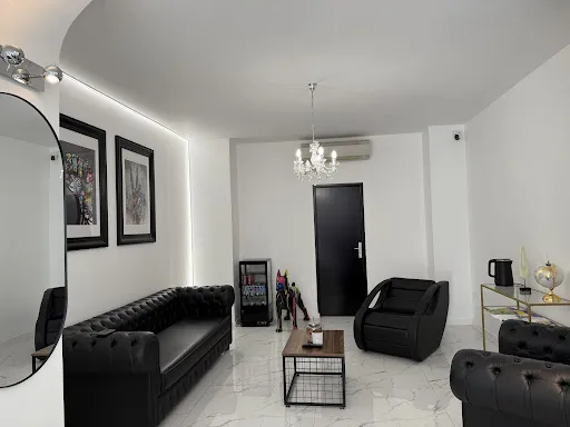 GOLDEN BARBER / GOLDEN GLAM à Roanne