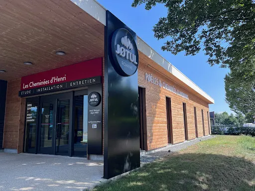 JOTUL ROANNE LES CHEMINEES D'HENRI à Roanne