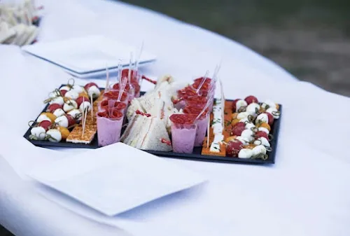 KE TRAITEUR - Les p'tites poêles dans les grandes Traiteur boucherie charcuterie à Roanne