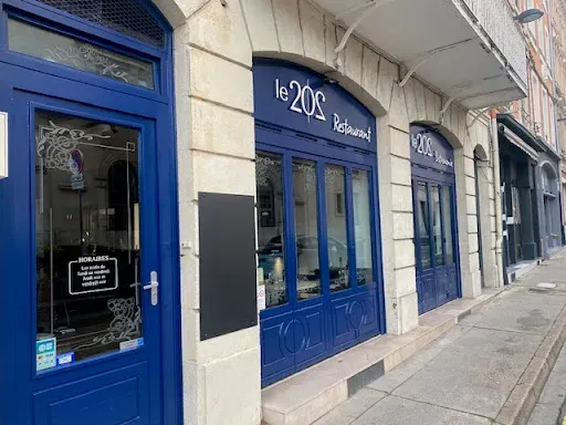 LE 202 à Roanne