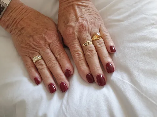 Liz' Ongles / Bellissim’ à Roanne