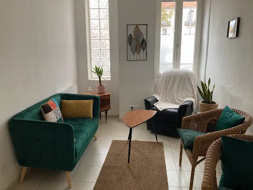 Pires Frazao Mélanie, Psychologue clinicienne, Psychothérapeute à Roanne