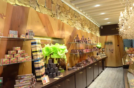 Pralus : Pâtissier Chocolatier Roanne Charles de Gaulle à Roanne